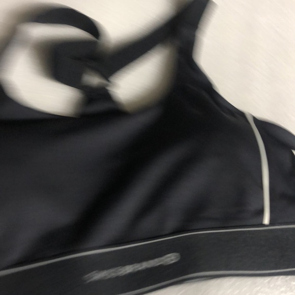 SWISS BRAND ACTIVEWEAR-size ~ medium - Picture 12 of 12